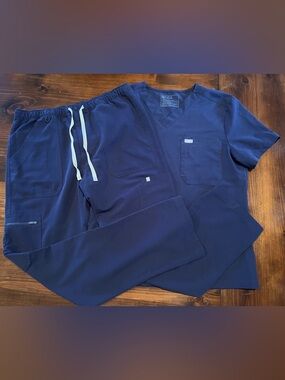 Figs Men’s Technical Collection Set - Navy - Size Large